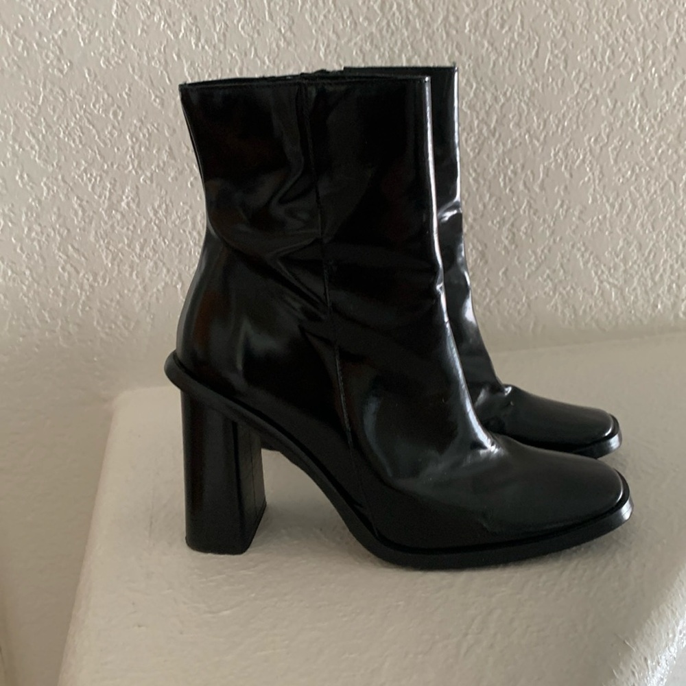 Free People Boots 7 Heeled Block black leather patent ankle
